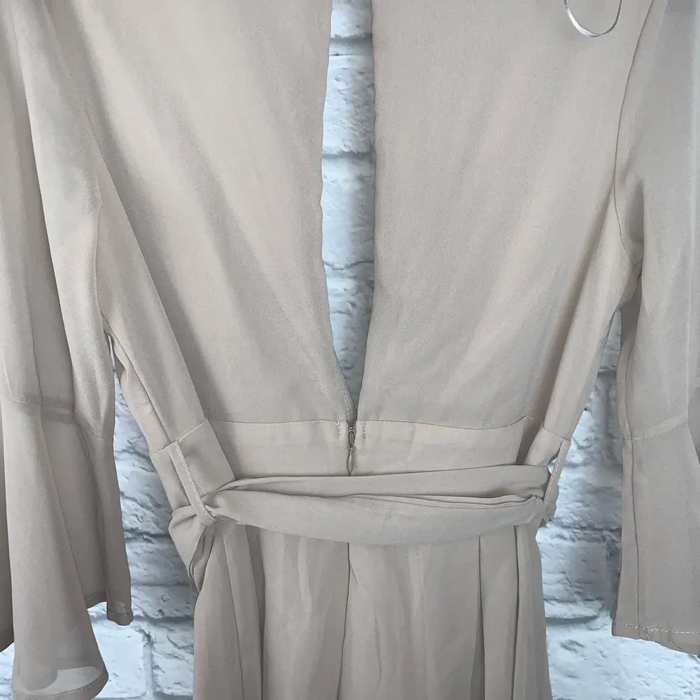 NEW Mia Taupe Deep V-Neck Romper - Image 8
