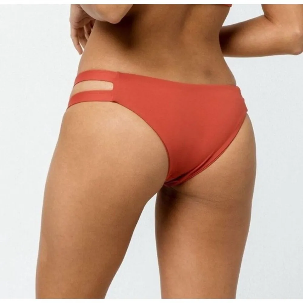 NWT Tavik Chloe Moderate Swim Bottom in Rust - Image 6