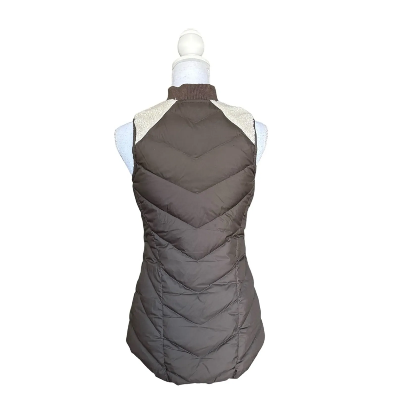 Athleta Responsible Down Tundra Vest- Size XXSmall - Image 5