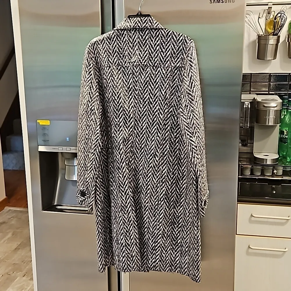 💕TRINA TURK💕 Denali Coat ~ Indigo Chevron Print with Clear Laminate 12 NWT - Image 8