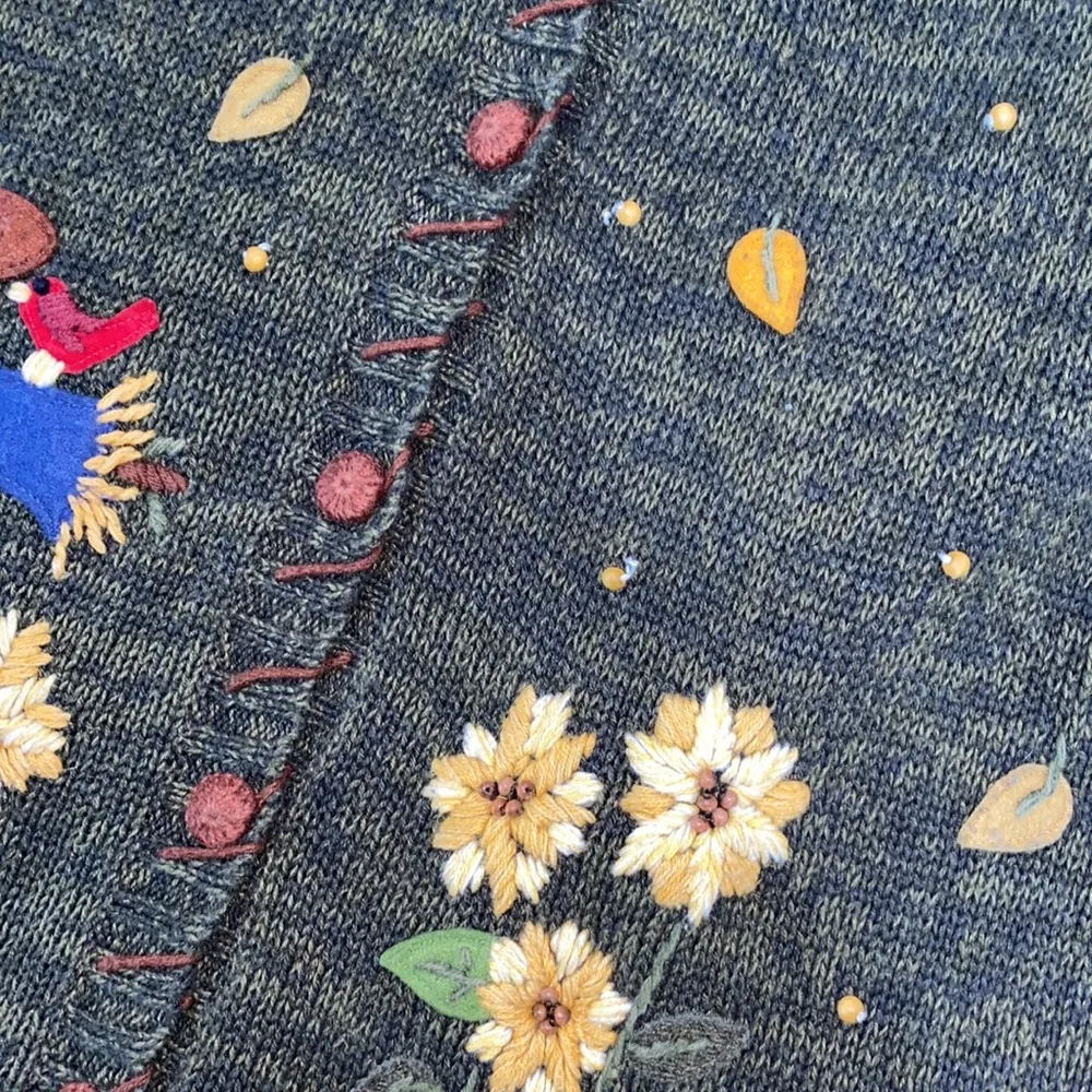 Vintage collectible green Fall scarecrow & pumpkins embroidered vest size medium - Image 7