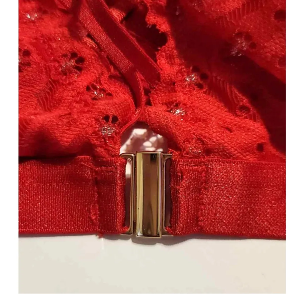 Auden Front - Image 7