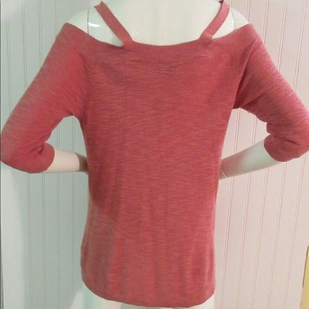 Torrid sweater cold shoulder style salmon color sz 0 - Image 2