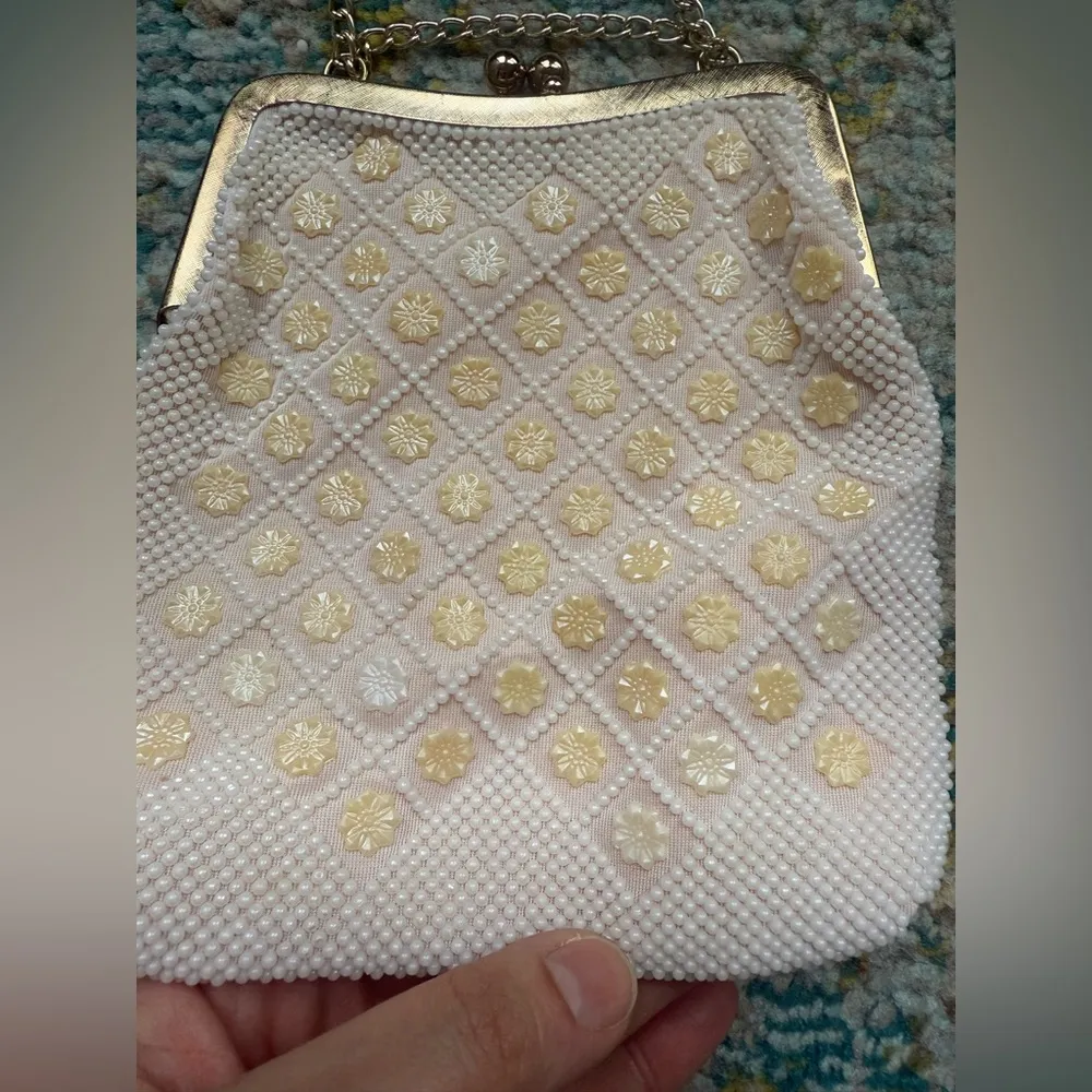 Vintage beaded clam clasp bridal wedding shoulder purse White - Image 3