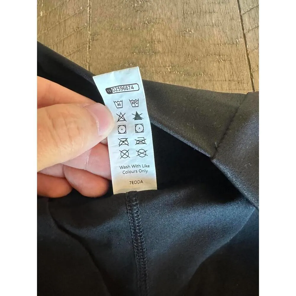 Halara SoftlyZero Airy Super High Waisted Yoga Shorts w/ Pockets Black size XL​ - Image 9