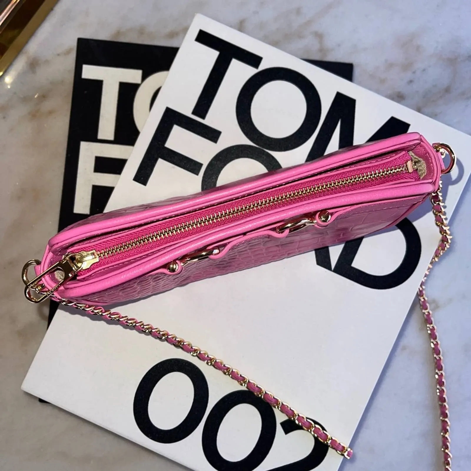 New Talbots Pink Leather Croc Embossed Crossbody Bag - Image 7