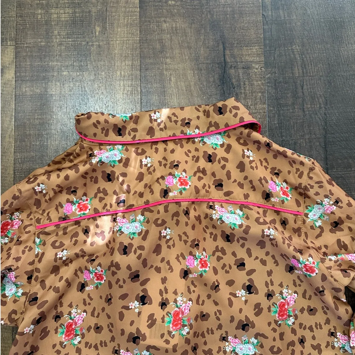 Plush Leopard Floral Satin Pajama Set with Shorts & Eye Mask Size XS Brown - Image 8