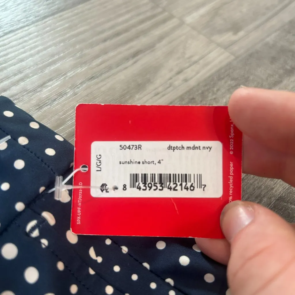 Spanx NWT Navy Dot Sunshine Short Women's Q29 - Image 3