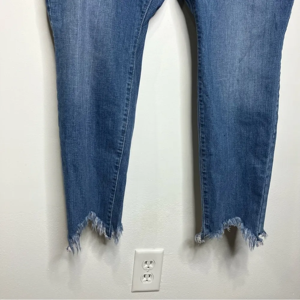 Lane Bryant mid rise skinny jeans signature‎ fit size 26 - Image 2