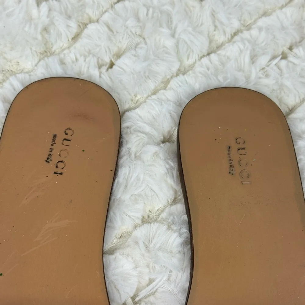 Gucci White and Gold Slide Sandals with Fringe Size 39 - Image 13