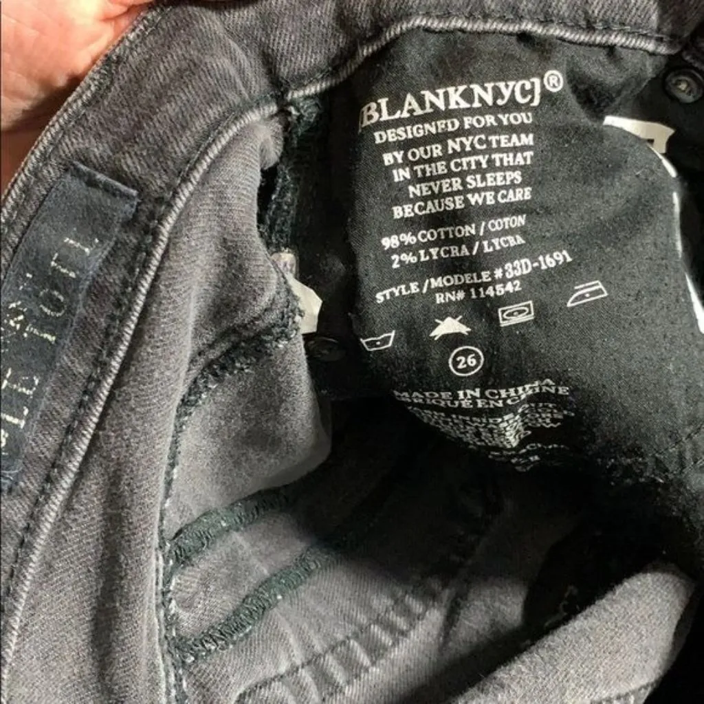 Blank NYC Patchwork Skinny Jeans Size 26 Washed Gray Zipper Detail Fray Hem - Image 7