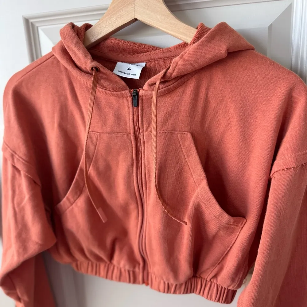 GYMSHARK x Kendra & Kathryn Burnt Orange Cropped Zip Up Hoodie Size XSmall - Image 7