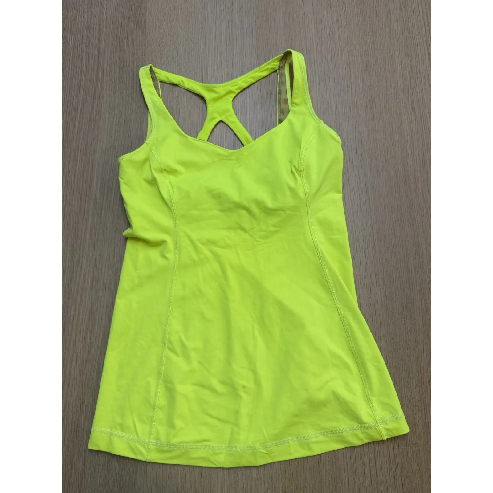 Lululemon Optimal Tank Size 6 Neon Greenish Yellow Built In Bra 1337 - Image 3