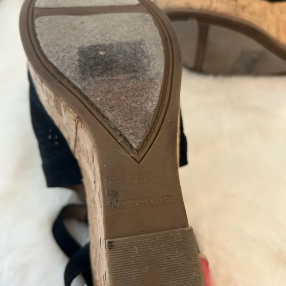 Franco Sarto Black Wedge Shoes with Ankle Straps - Image 6