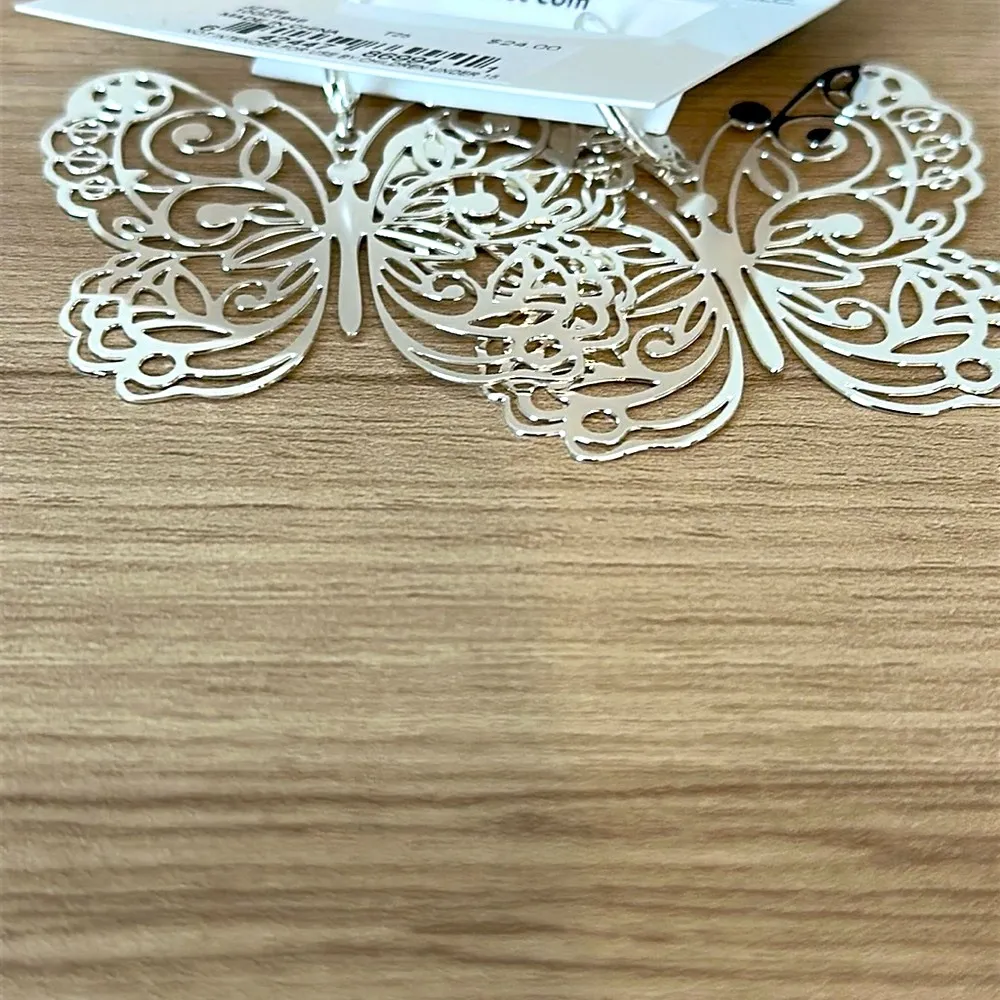 Nine West silver butterfly Earrings - Image 3