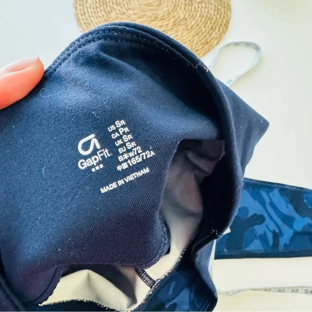 GAP Fit Blue‎ Camo Leggings Size Small - Image 7