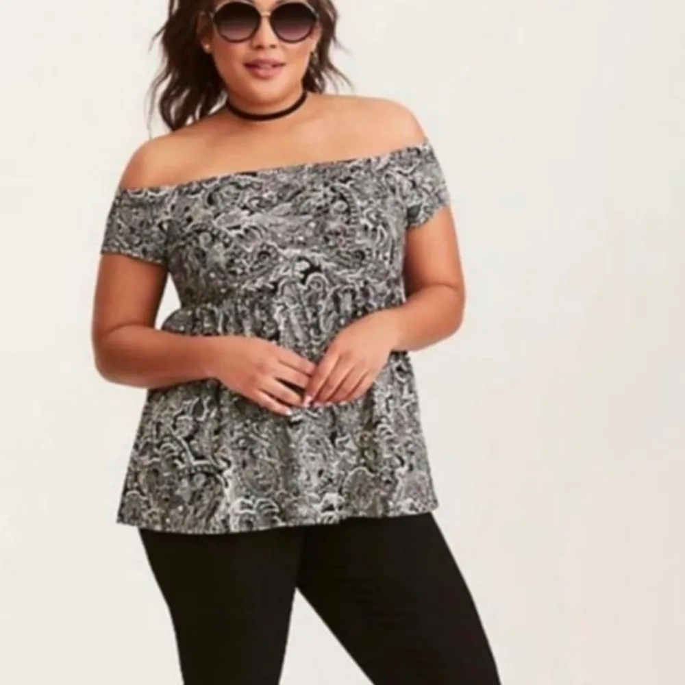 TORRID Plus 1X 14 16 Off‎ Shoulder Babydoll Top Shirt - Image 5