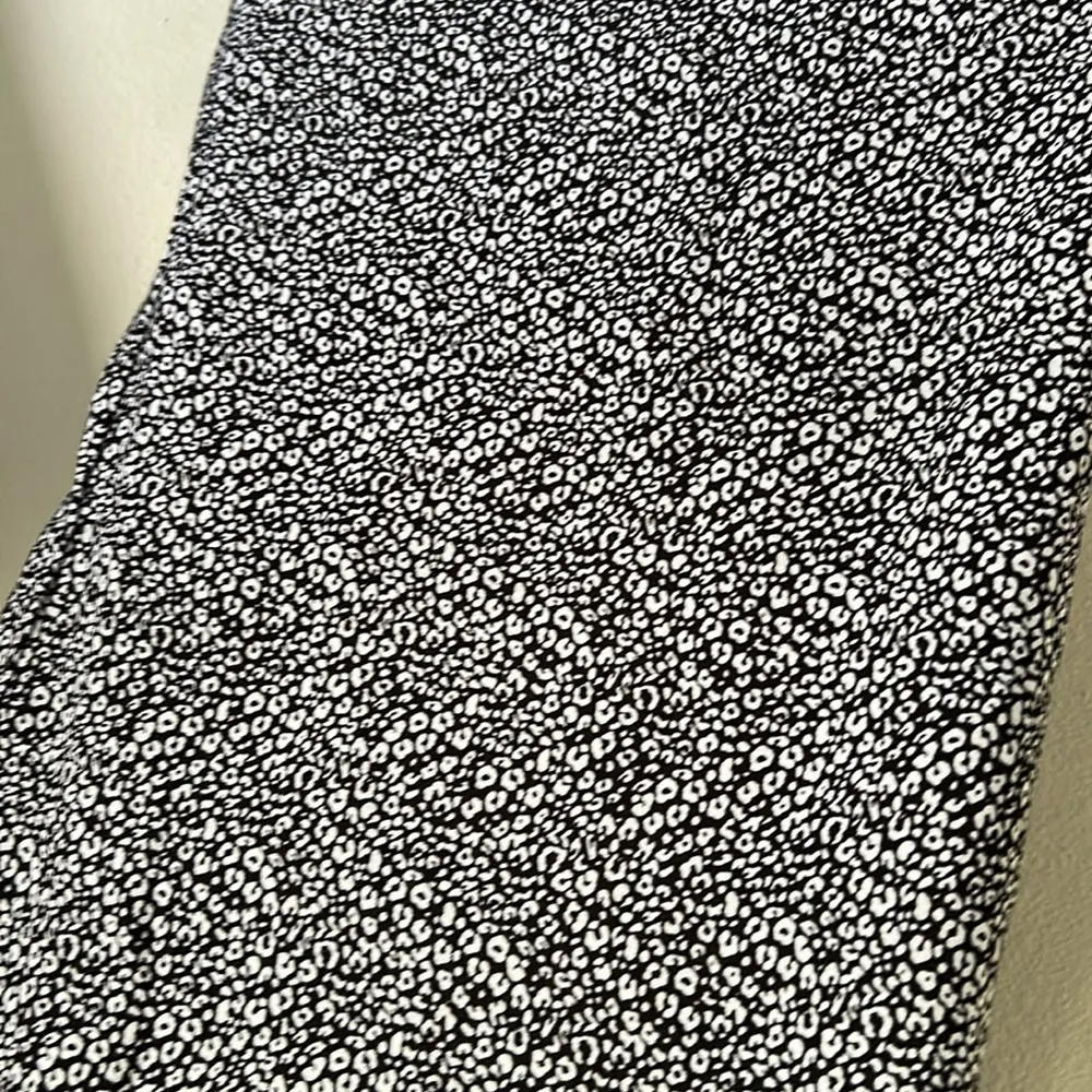 Loft pull on elastic waist, black white animal print wide leg pant XL​​ - Image 3