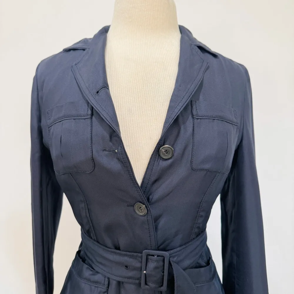 Prada 100% silk belted blazer jacket in navy blue - Image 6