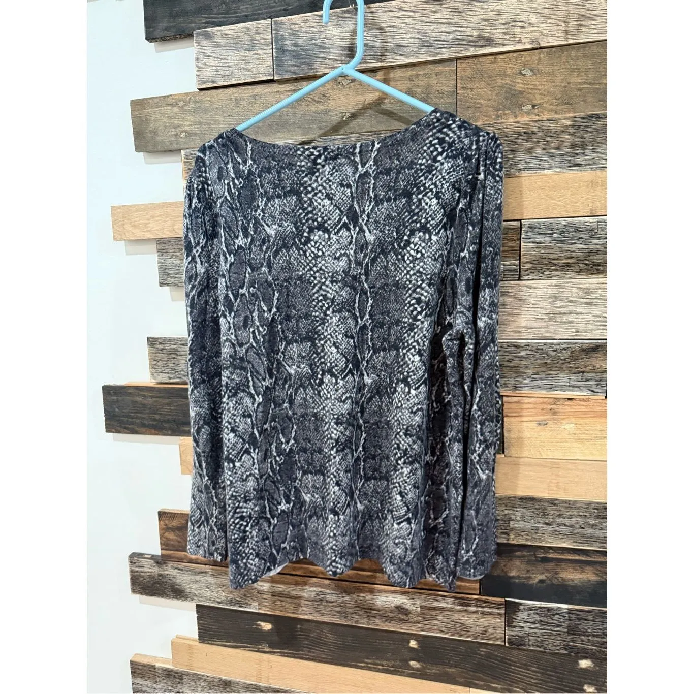 Talbots wool Sweater pullover snake print sz 1X - Image 2