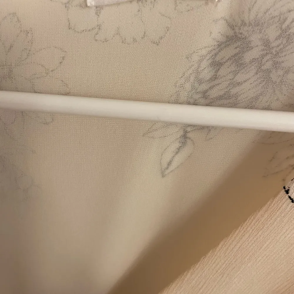 Lush Wrap Floral Dress - Image 4