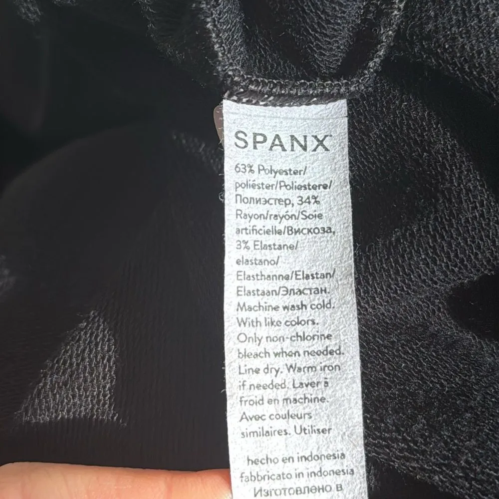 SPANX P.L.T. Dolman Sweatshirt in Black Large 50171r - Image 5
