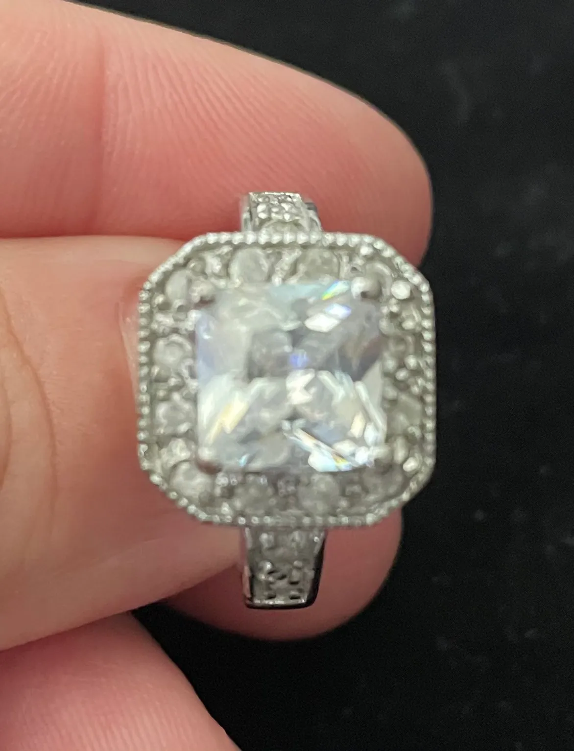 White Gold Engagement Ring Silver - Image 4