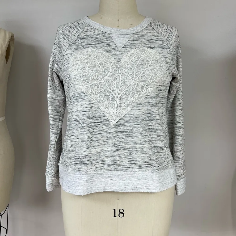 Cato Heart Sweatshirt XL - Image 5