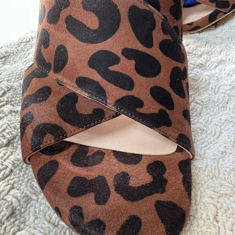 Stuart Weitzman Galene sandals suede leopard block heel size 7M gorpcore - Image 12
