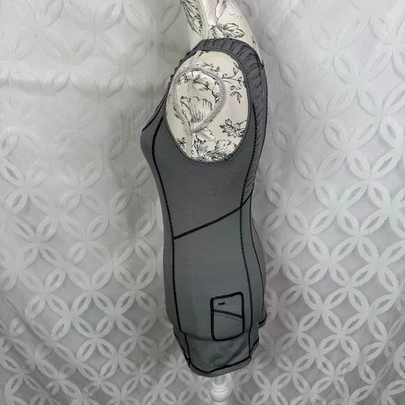 Lululemon Run: Stay On Course Tank Black Micro Stripe Top Size 4‎ - Image 8