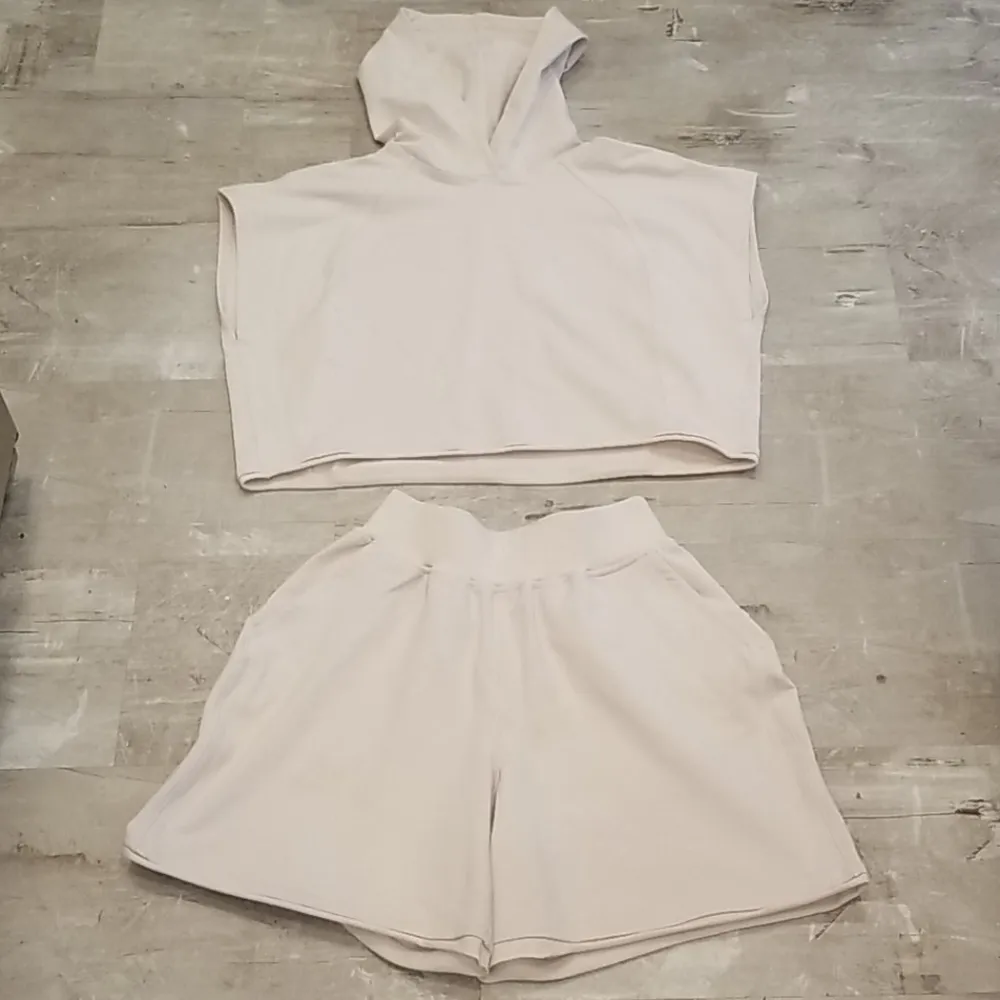 💕LULULEMON💕 LA Boxy Hoodie & High Rise Short Set - Image 13