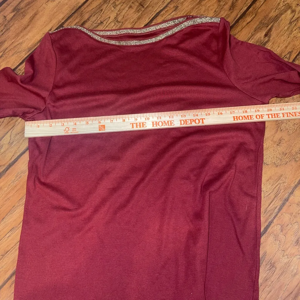 Croft & Barrow wine 3/4 sleeve top shirt tee with gold trim woman’s large NWT - Image 7