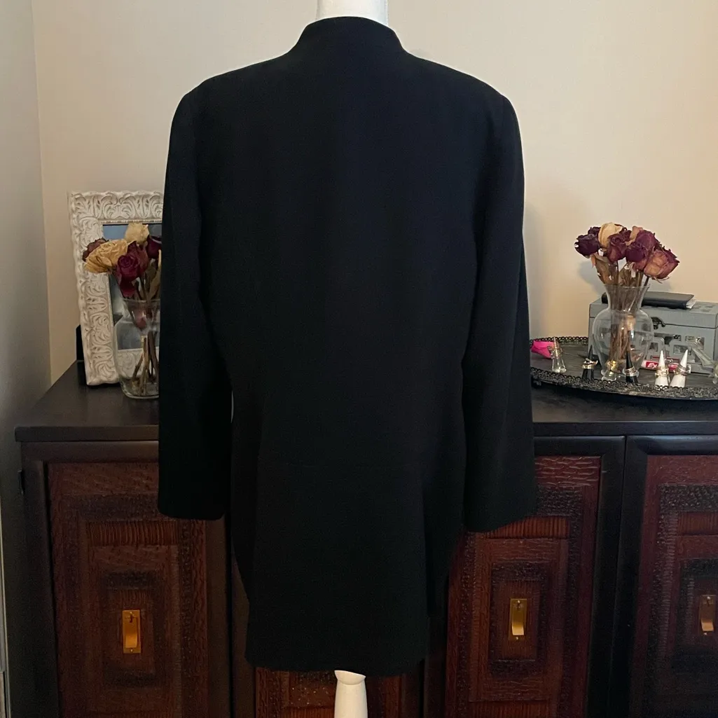 Carlisle Formal Black Blazer size 18 - Image 4