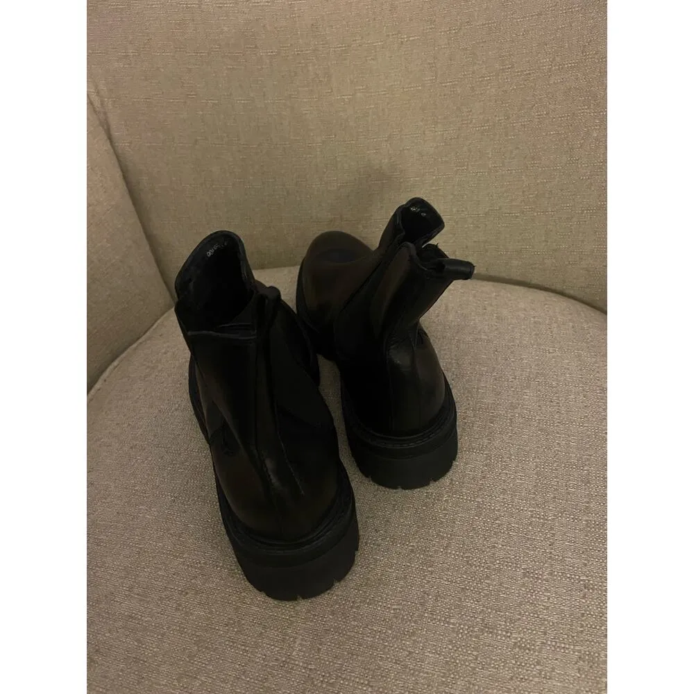 GEOX Respira Ultimate Damian's Ankle Boot. S86 - Image 2