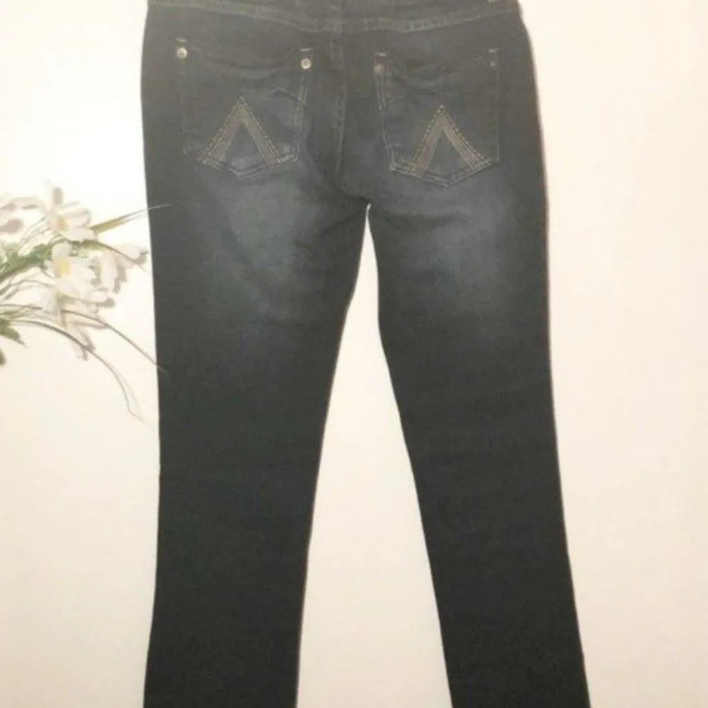 dELiA*s Dark Wash  Skinny Jeans  Morgan  Jeans - Image 4