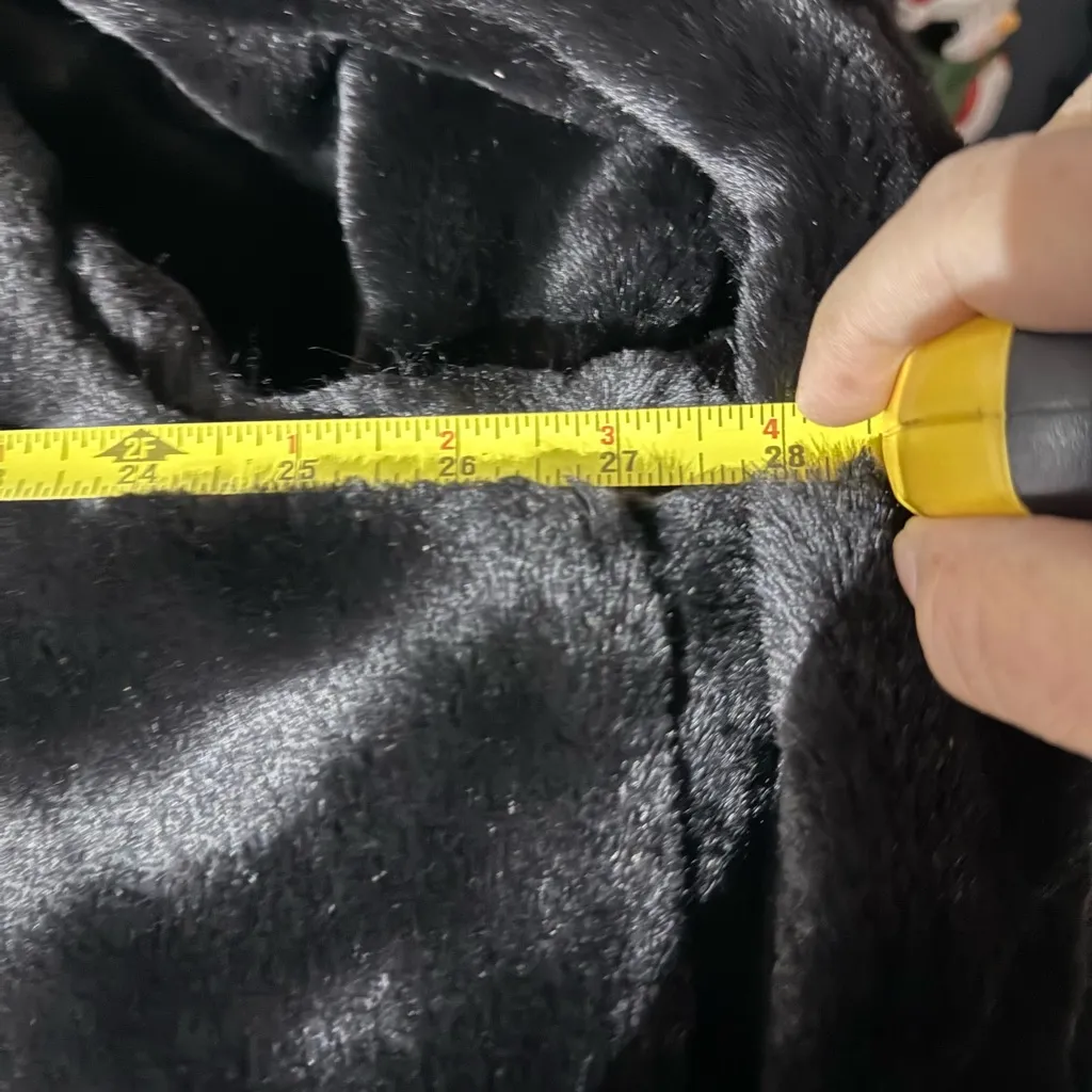 Marvin Richards Black Robe with Faux Fur Trim - Image 13