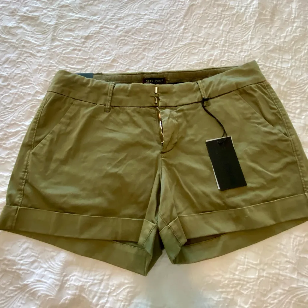 NWT! Dear John Olive Green Women's Shorts. Size 32 - Image 5