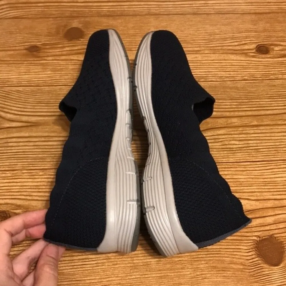 Skechers Seager classic fit Knit Slip-on shoes Loafer size 9 - Image 6