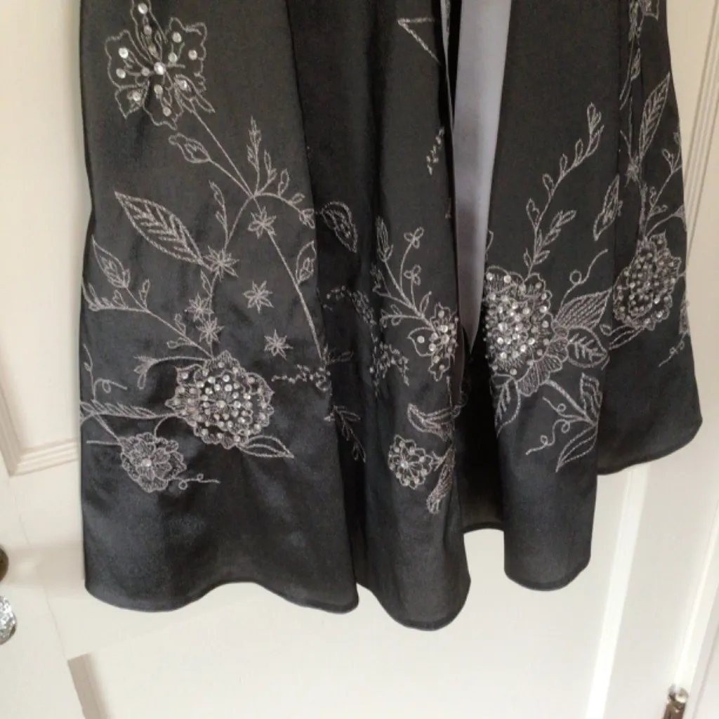 Oleg Cassini Charcoal Fit n Flare Embellished Dress in Charcoal sz 4 EUC - Image 3