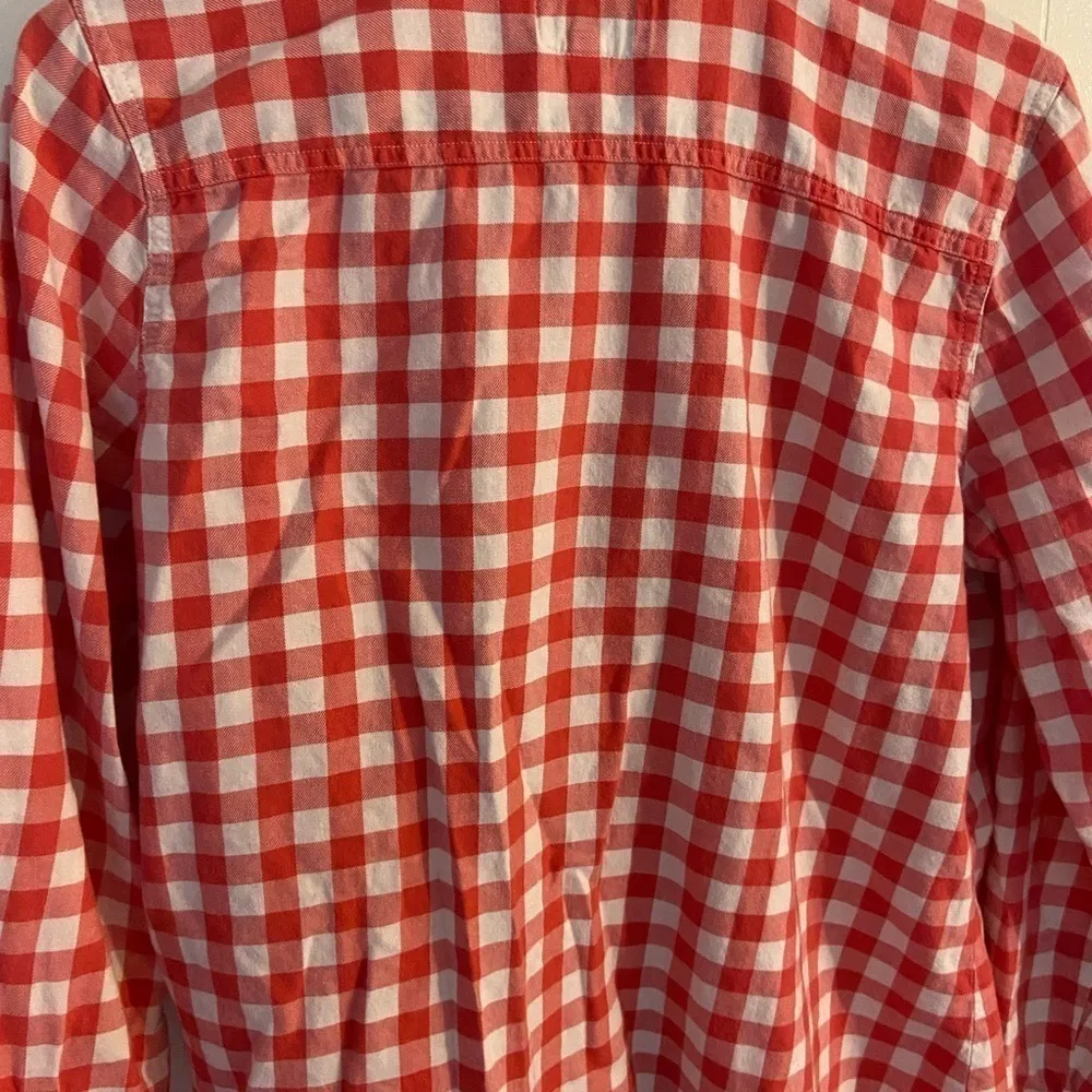 Old Navy Red and white checkered button down blouse women's size large - Image 4