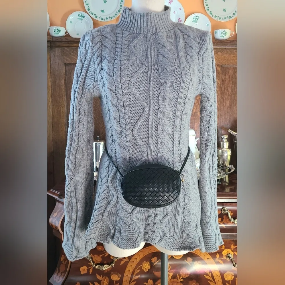 Tabula Rasa 100% Merino Wool Gray Chunky Cable Knit Sweater Size M - Image 5