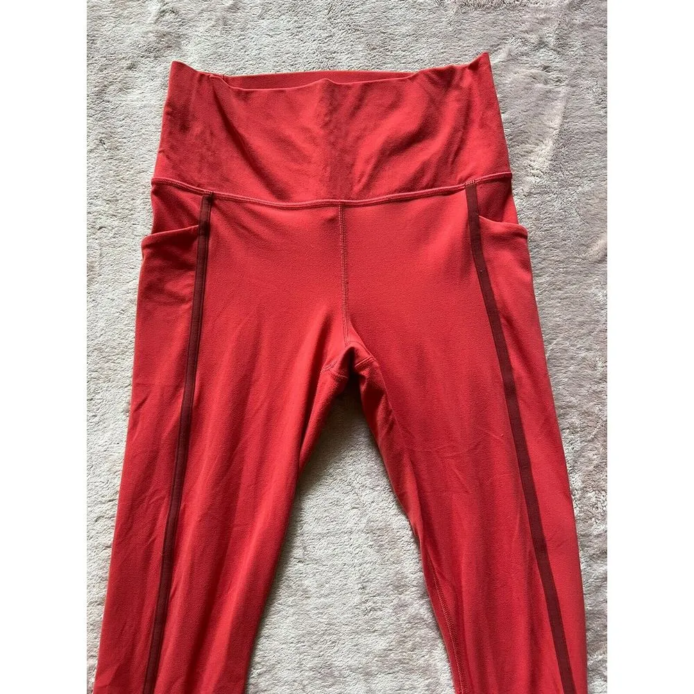 Athleta‎ Salutation Stash Pocket Capri Mesh Lychee Red Leggings Small - Image 2