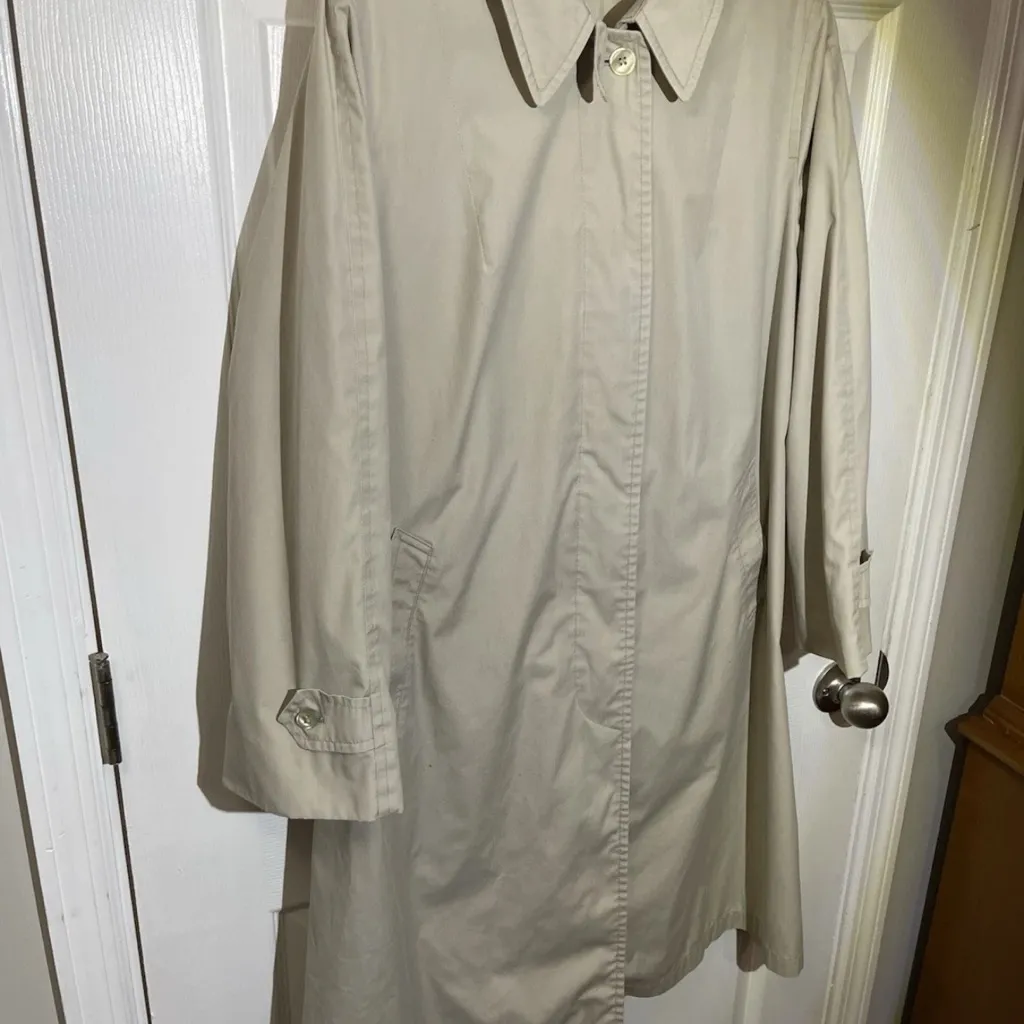 London Fog Trench Coat Tan Vintage Sz 14 Made in USA Large Pockets - Image 3