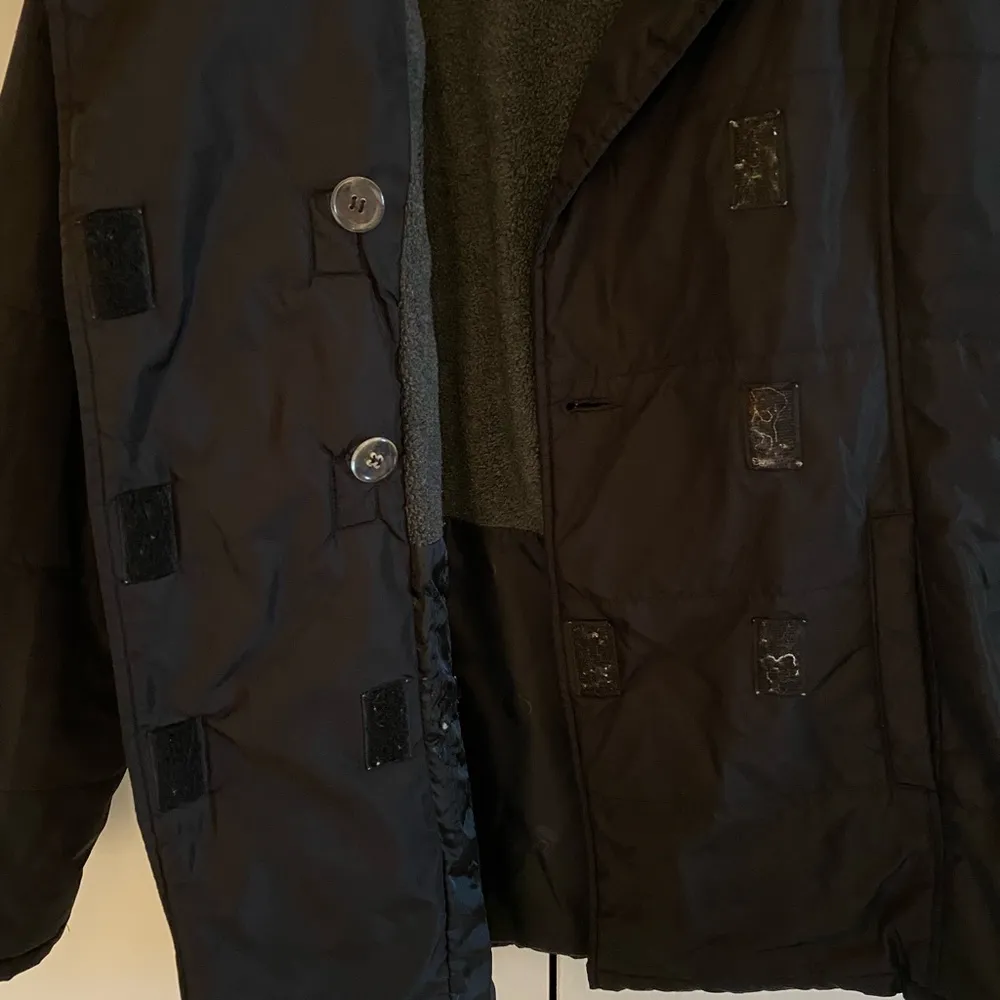 reaction kenneth cole black puff jacket - Image 4