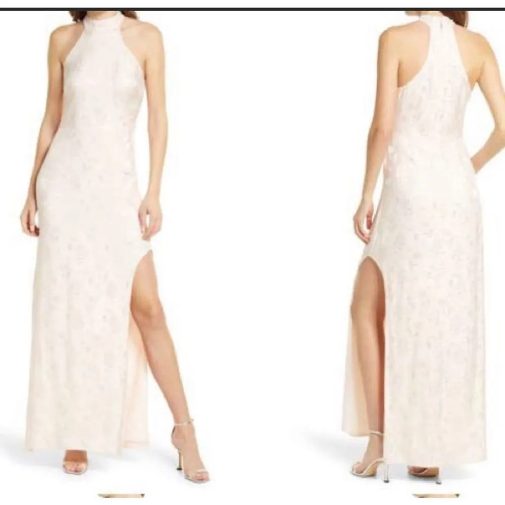 Lulu’s nwt Red Carpet Ready Light Rose Floral Satin Jacquard Maxi Dress - Image 3