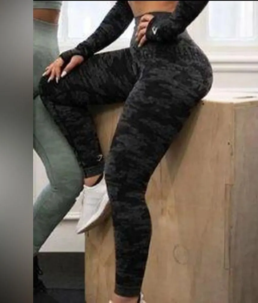 Gymshark Camo Seamless Leggings - Image 5