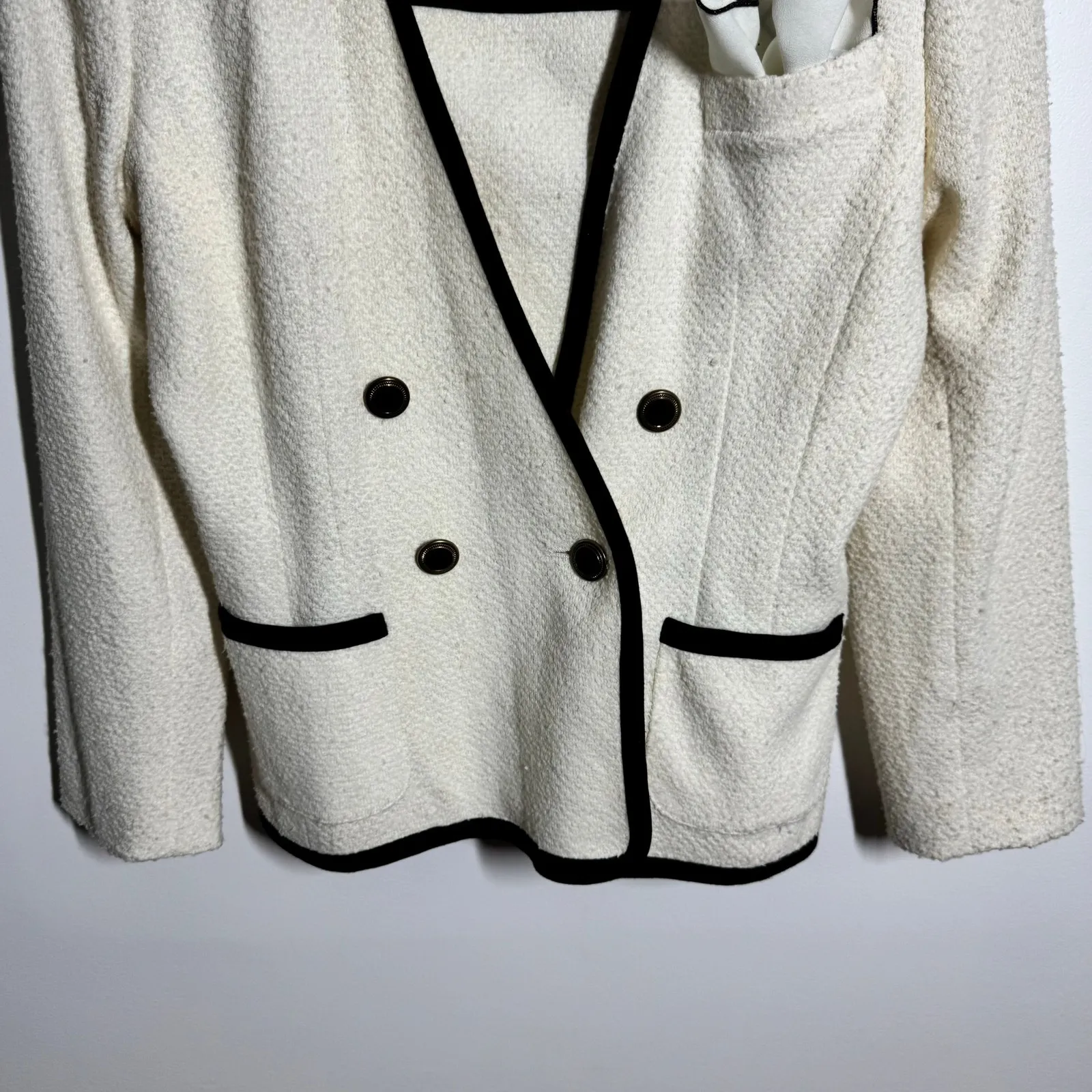 Leslie Fay 90s Quite Luxury Old Money Blazer Jacket Women 10 Cream Black Minimal - Image 5