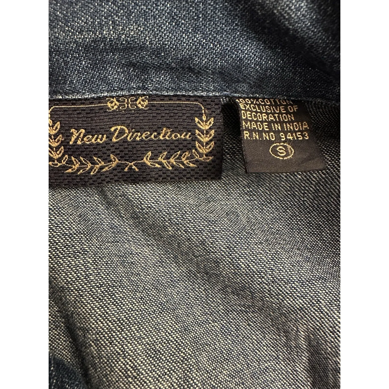 Christmas Jean Shacket Holiday Theme Shirt Size Small Blue Denim Vintage Xmas - Image 5