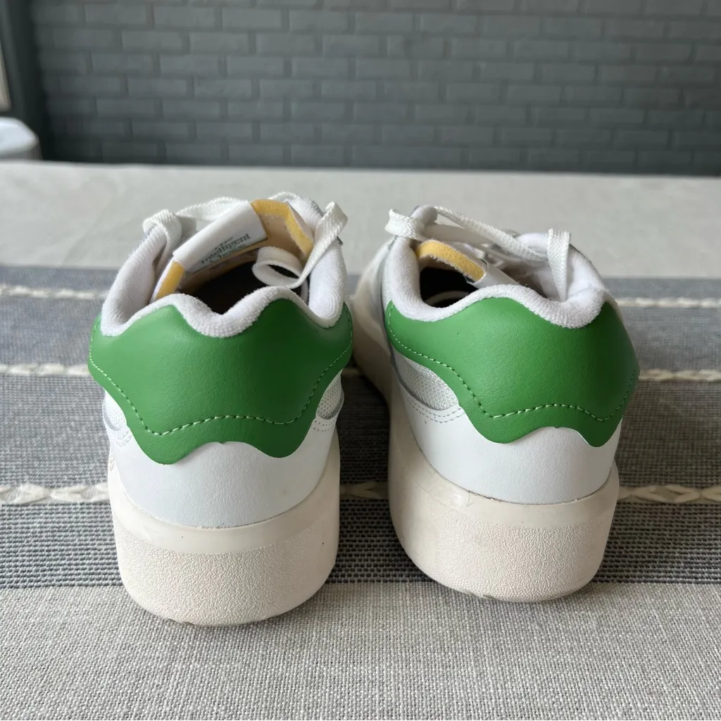 New Balance CT302 Sneaker Unisex Womens Size 9.5 Mens Size 8 - Image 10