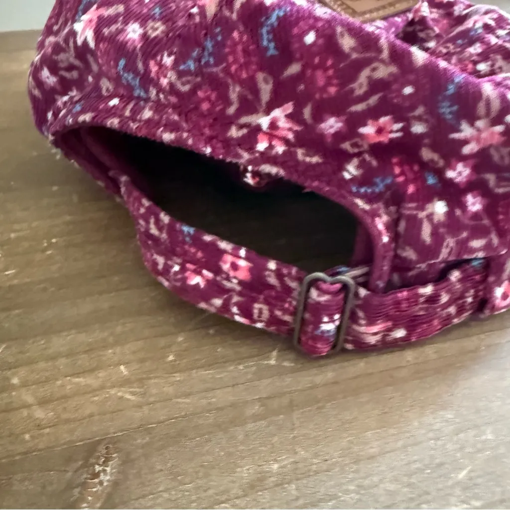 Hollister pink Floral corduroy cap adjustable Hat one size - Image 5
